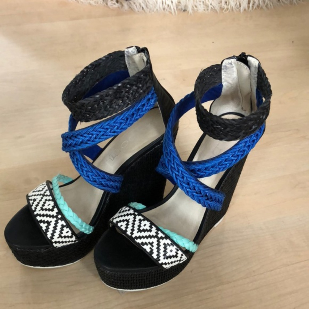 Aldo Wynonah Aztec wedges